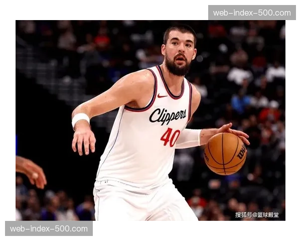 雷霆内线体型劣势明显 面对高大内线球队面临考验