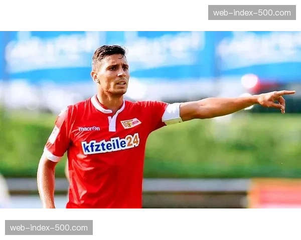 莱比锡对阵柏林联合控球率68%，20次射门10次射正